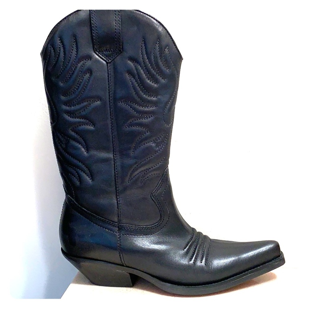 Nine West western boots